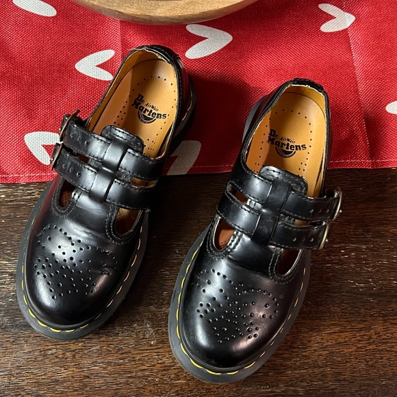 Dr. Martens Shoes - Dr. Marten Mary Janes